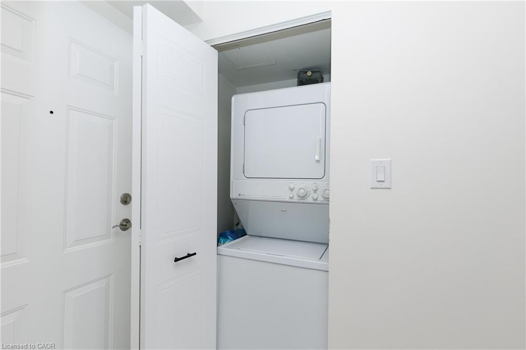 1004-1270 Maple Crossing Boulevard Property Photo 28