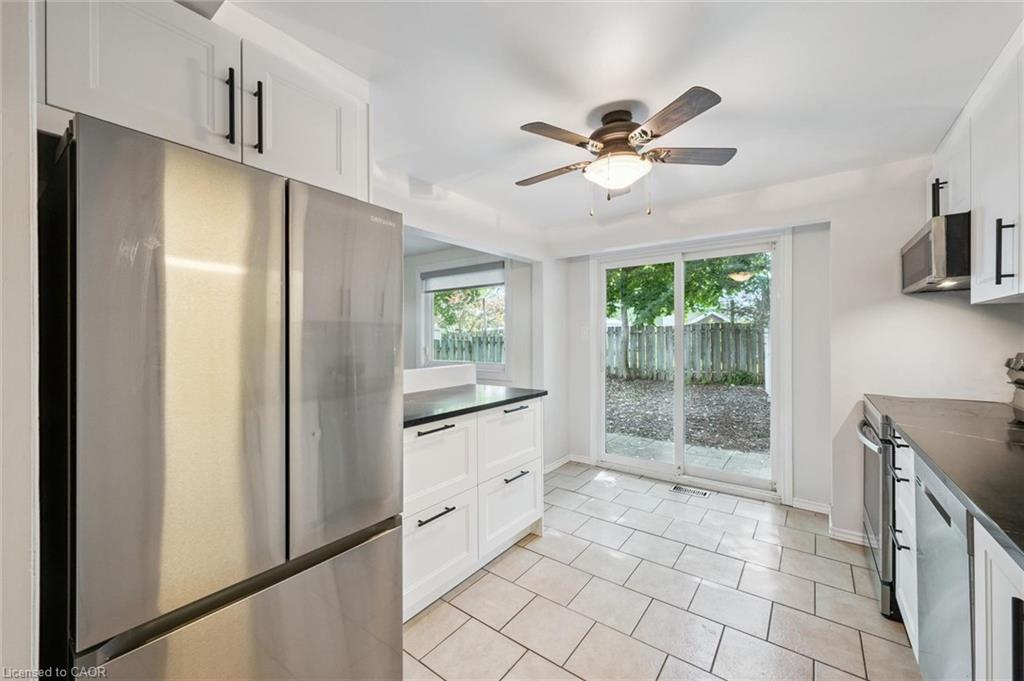 300 Auden Road Property Photo 8