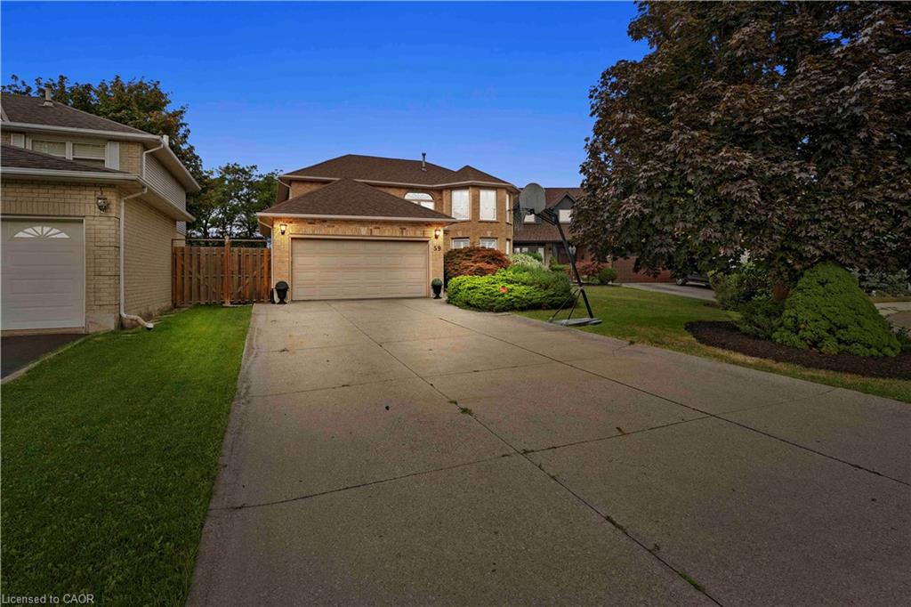 59 Randolf Court Property Photo 2