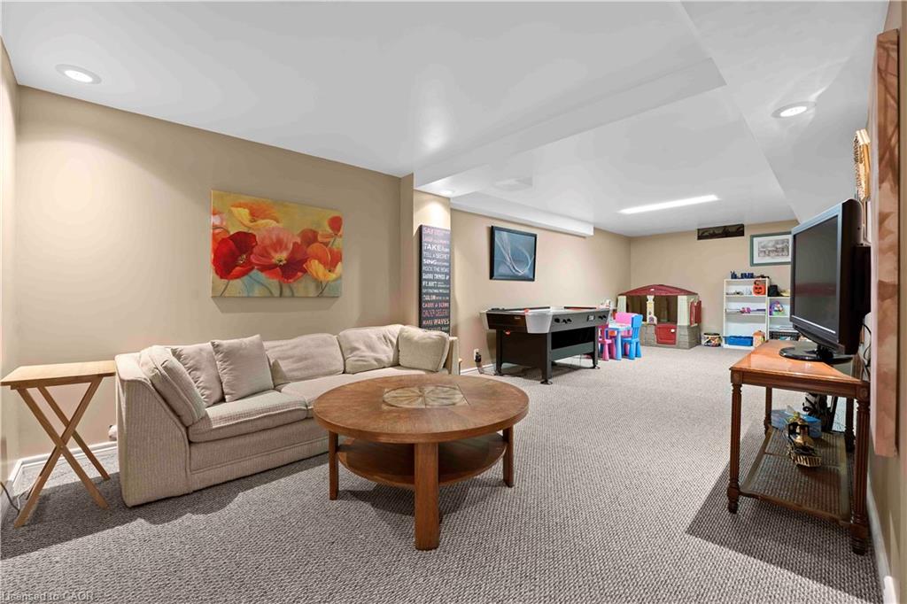 59 Randolf Court Property Photo 44