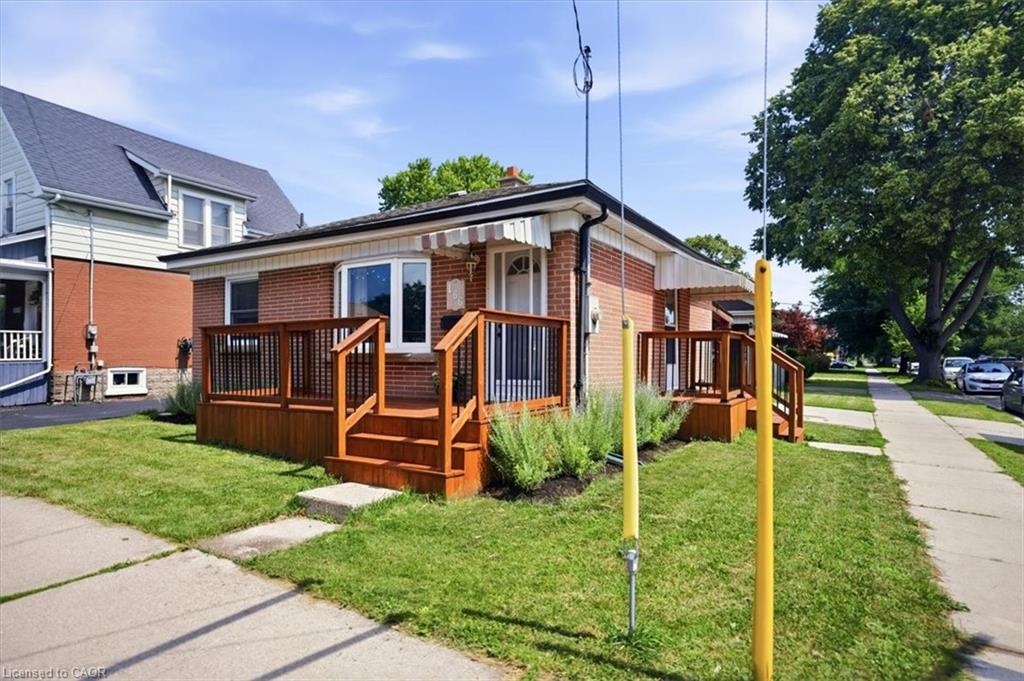 166 Catharine Avenue Property Photo 2