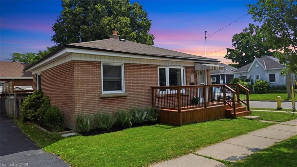 166 Catharine Avenue Property Photo 27