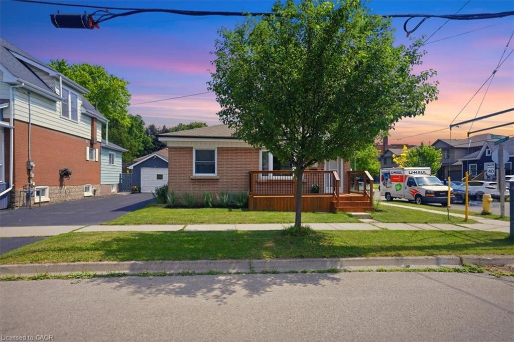 166 Catharine Avenue Property Photo 30