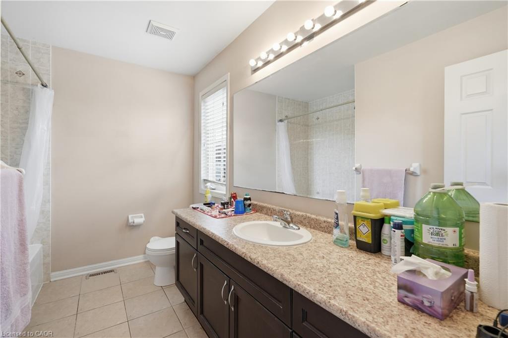 240 Emick Drive Property Photo 20