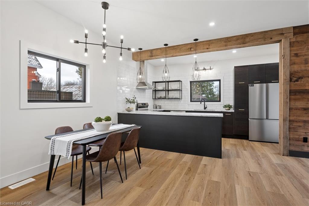 215 Winstanley Street Property Photo 10