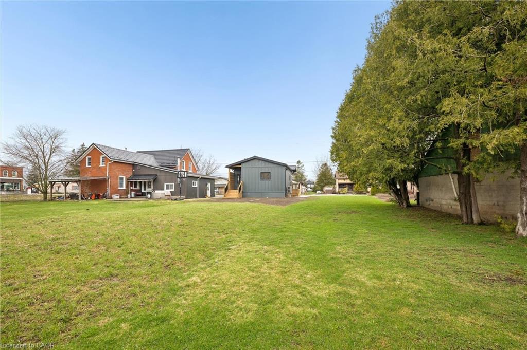215 Winstanley Street Property Photo 33