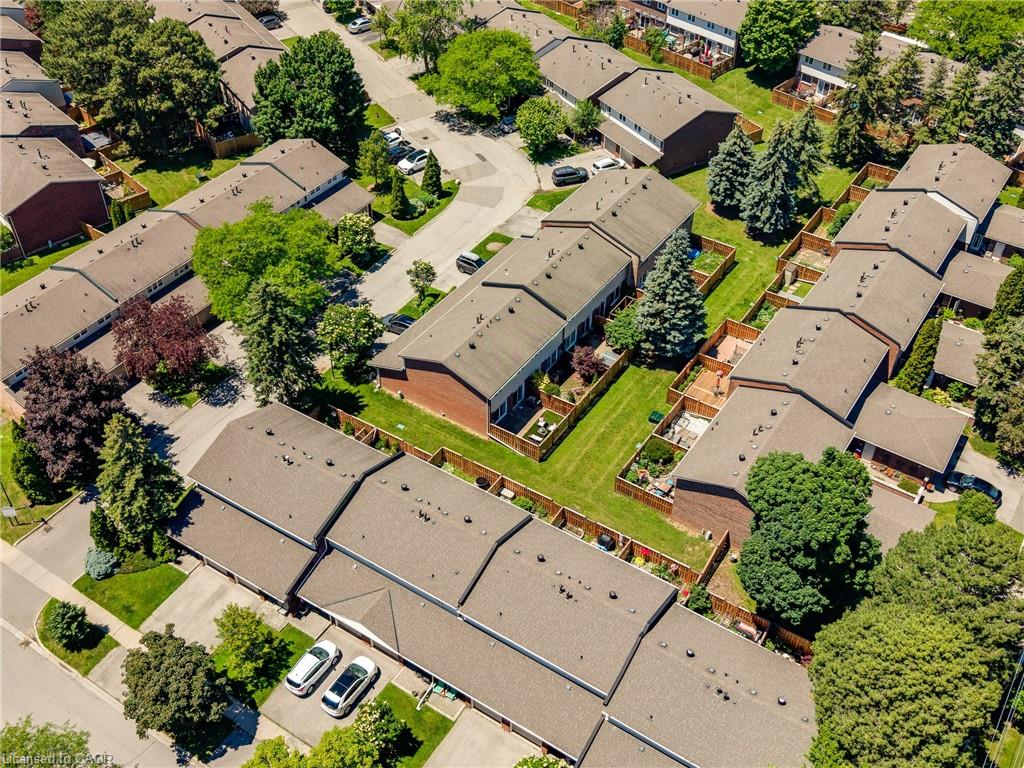 5275 Banting Court Property Photo 46