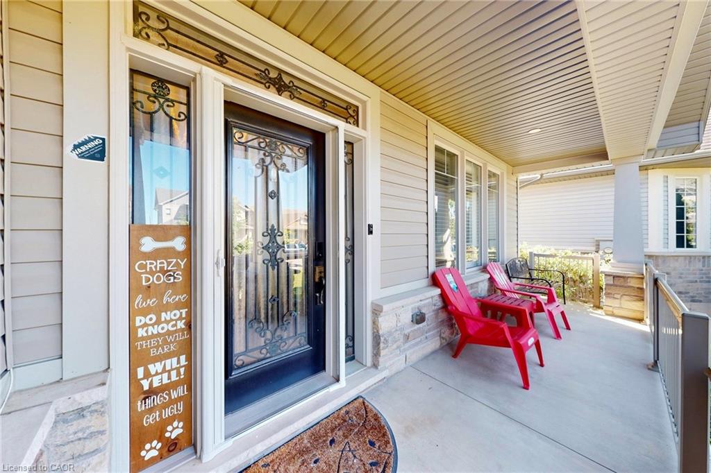 18 Gateway Avenue Property Photo 4