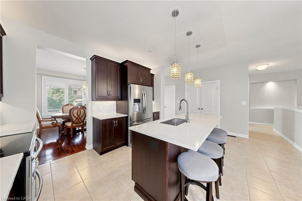18 Gateway Avenue Property Photo 9