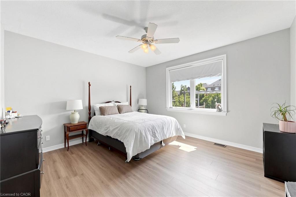 18 Gateway Avenue Property Photo 15