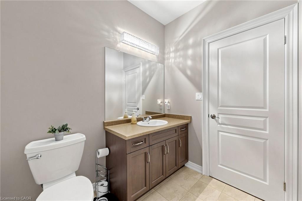 18 Gateway Avenue Property Photo 23