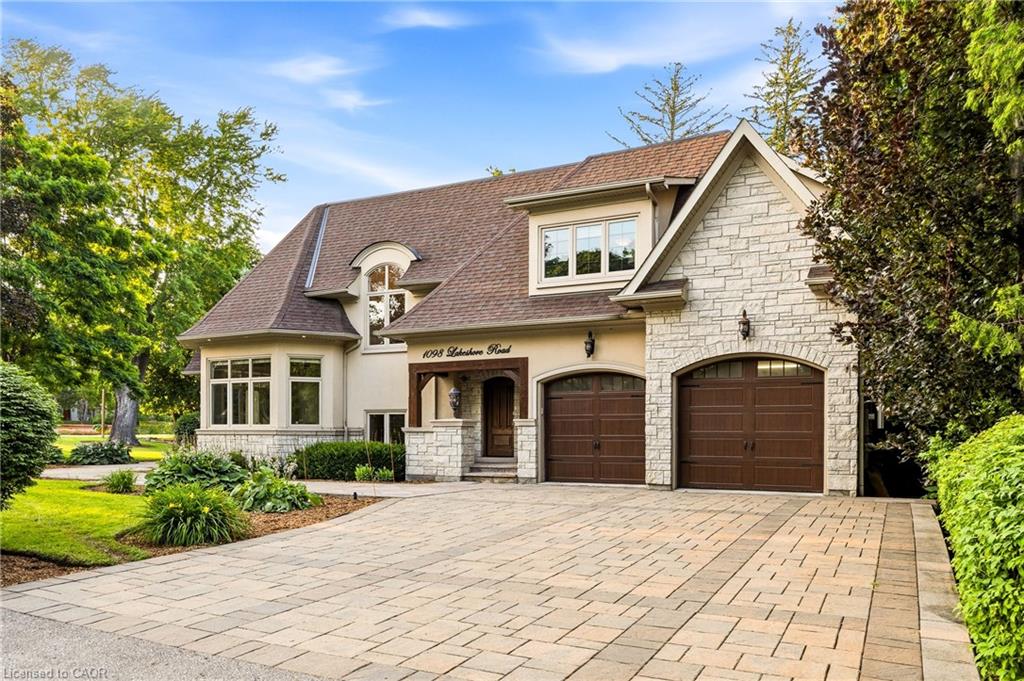 1098 Lakeshore Road W Property Photo 3