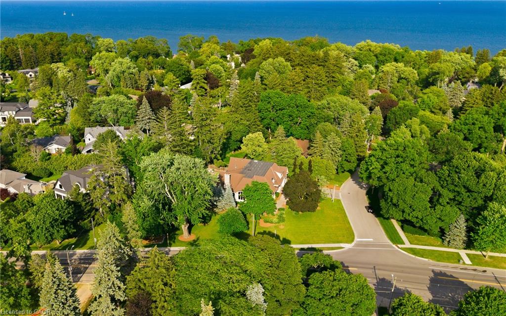 1098 Lakeshore Road W Property Photo 47