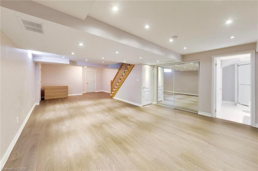 1613 Northmount Avenue Property Photo 38