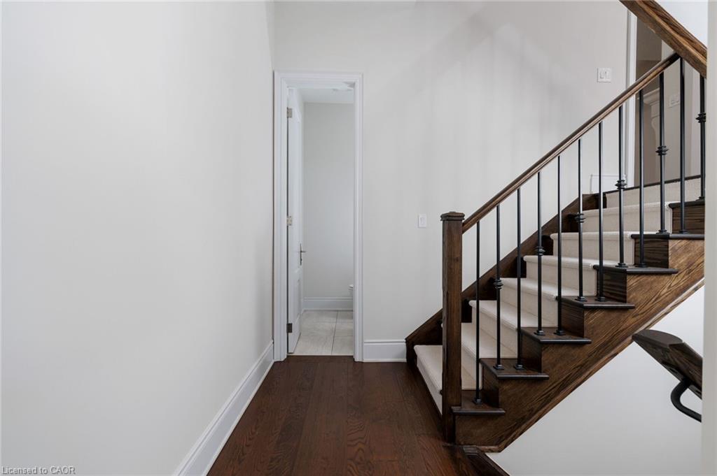 257 Hanover Street Property Photo 5