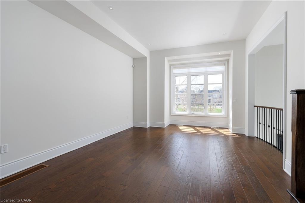 257 Hanover Street Property Photo 8