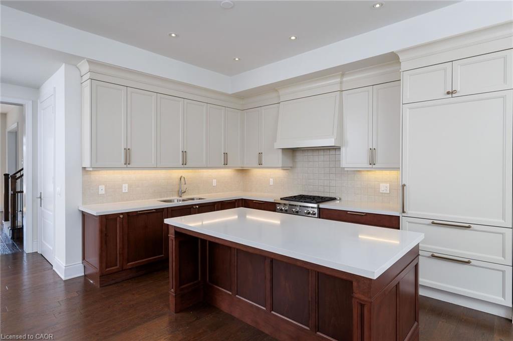 257 Hanover Street Property Photo 10