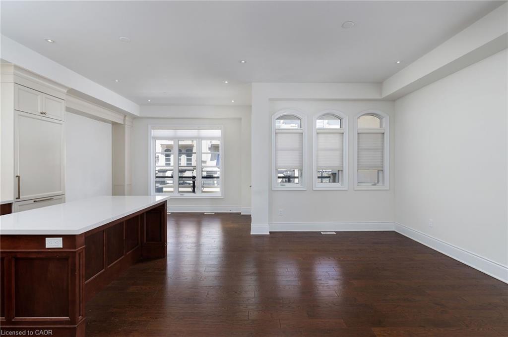 257 Hanover Street Property Photo 12