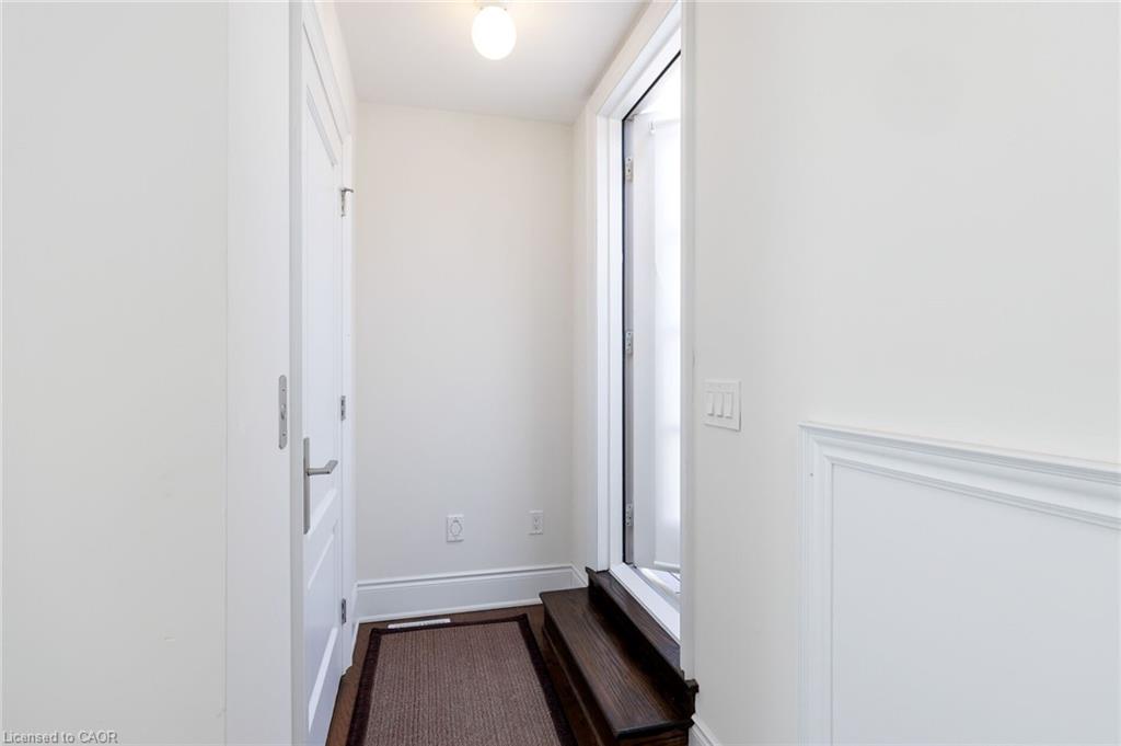 257 Hanover Street Property Photo 28