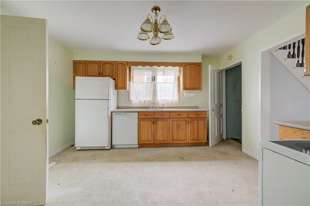 56 Agnes Street Property Photo 3