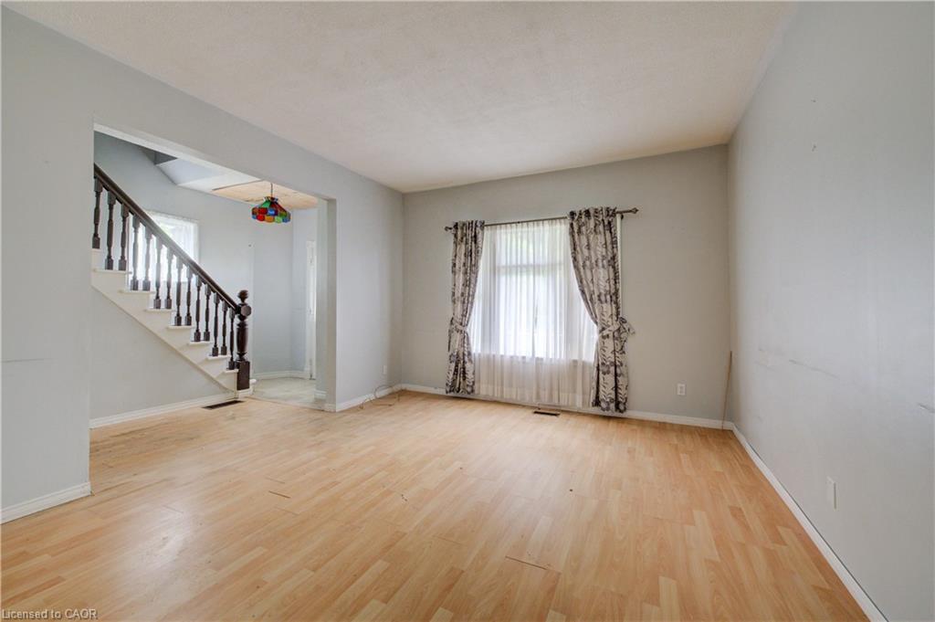 56 Agnes Street Property Photo 7