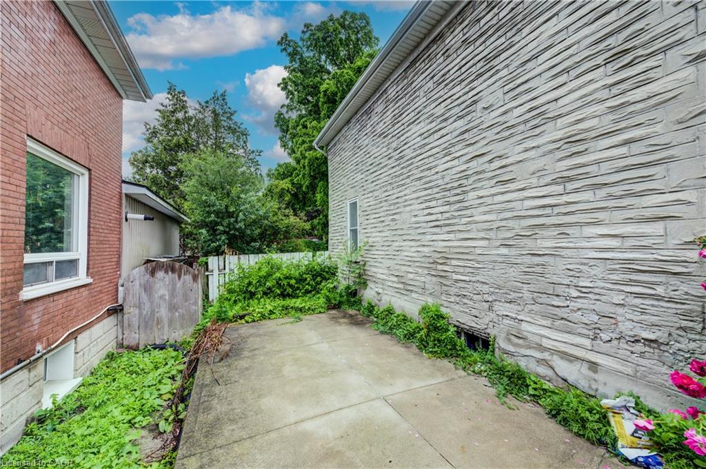 56 Agnes Street Property Photo 13