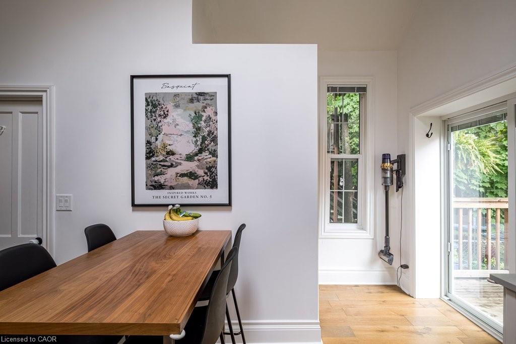 182 Charlton Avenue W Property Photo 26