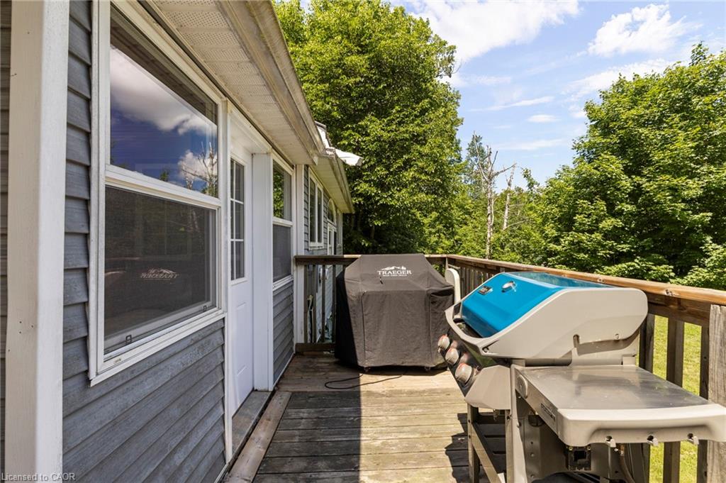 545 Hurdville Road Property Photo 11