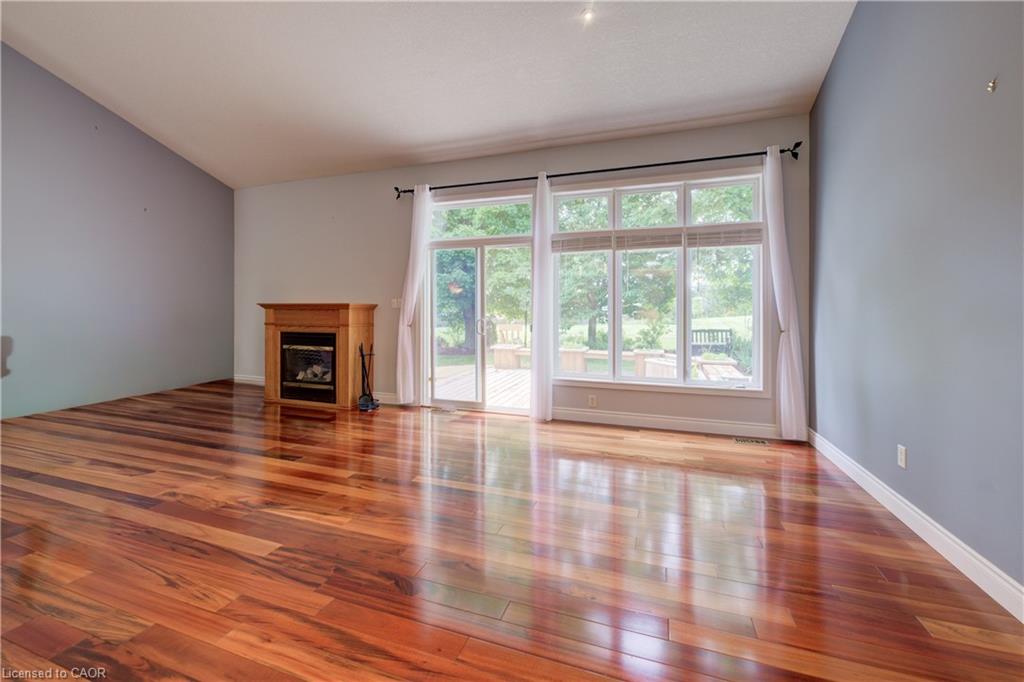 11 Sun Valley Drive Property Photo 9