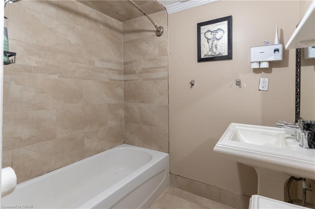 83 East 15th Street Property Photo 28