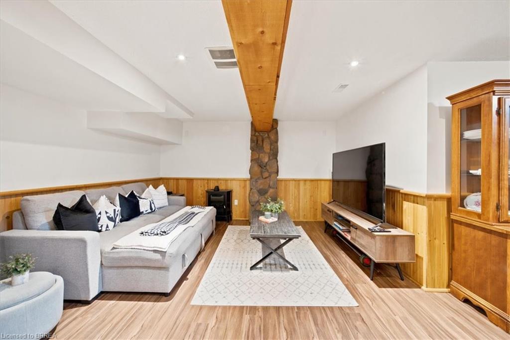 8 Mavin Street Property Photo 33
