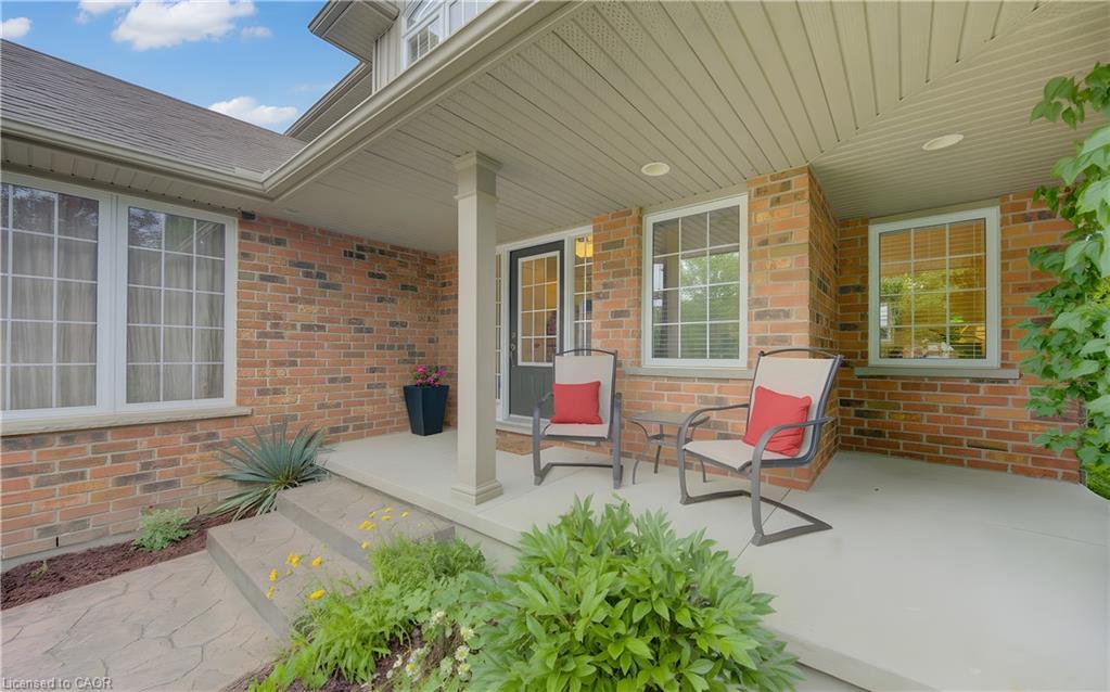 258 Laschinger Boulevard Property Photo 7