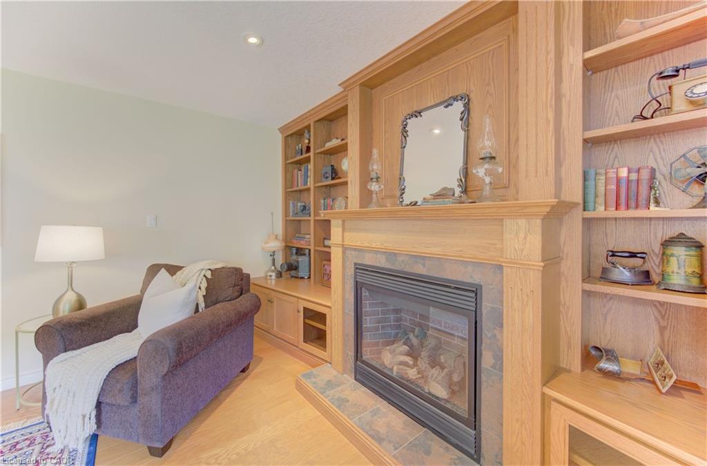 258 Laschinger Boulevard Property Photo 21