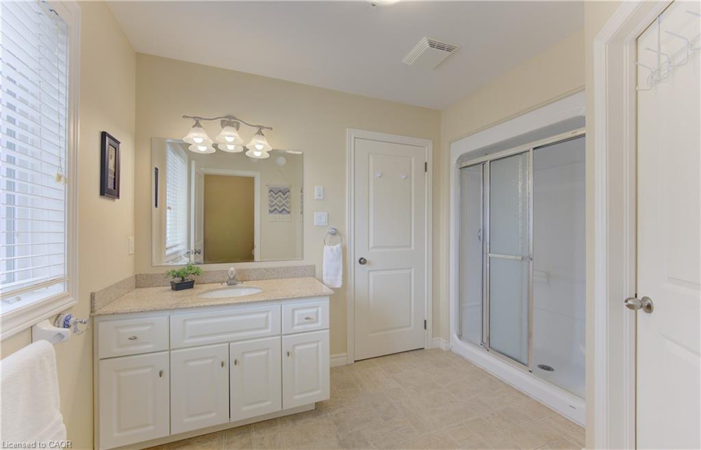 258 Laschinger Boulevard Property Photo 31