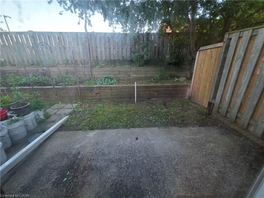 11-41 Valleyview Road Property Photo 6