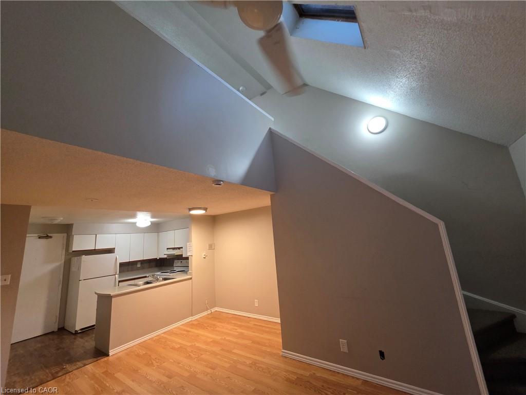 11-41 Valleyview Road Property Photo 18