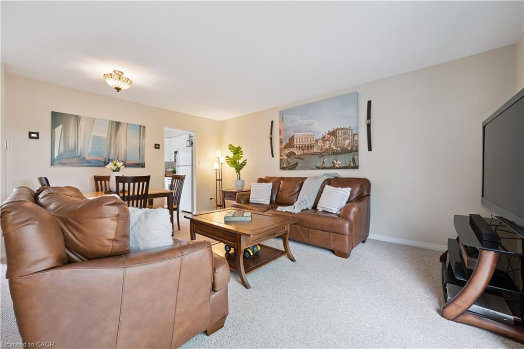 2-255 Camelot Court Property Photo 11