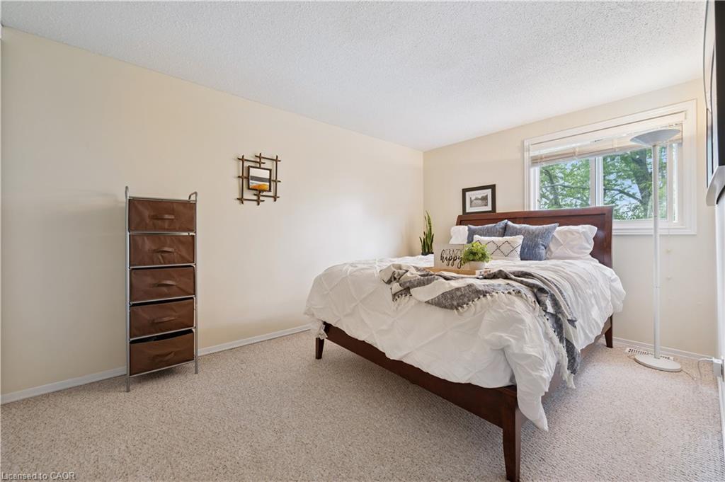 2-255 Camelot Court Property Photo 27