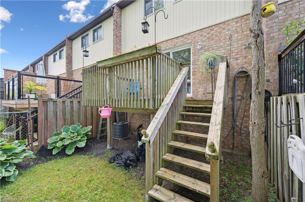 2-255 Camelot Court Property Photo 37