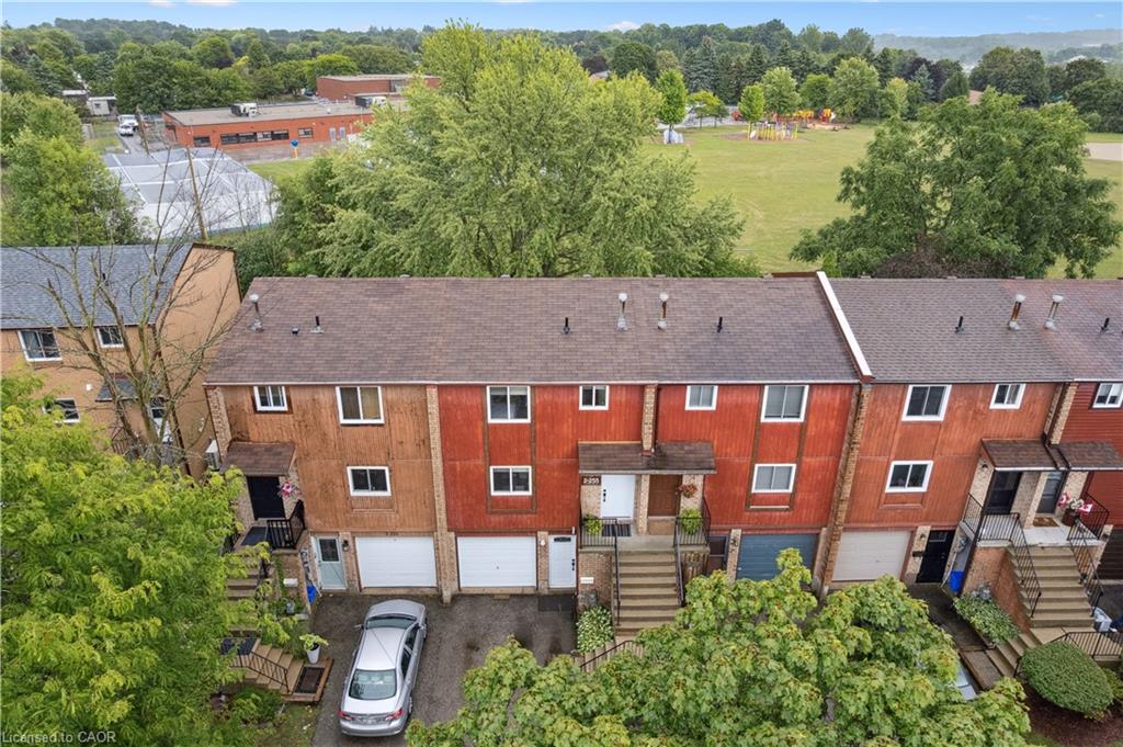 2-255 Camelot Court Property Photo 39