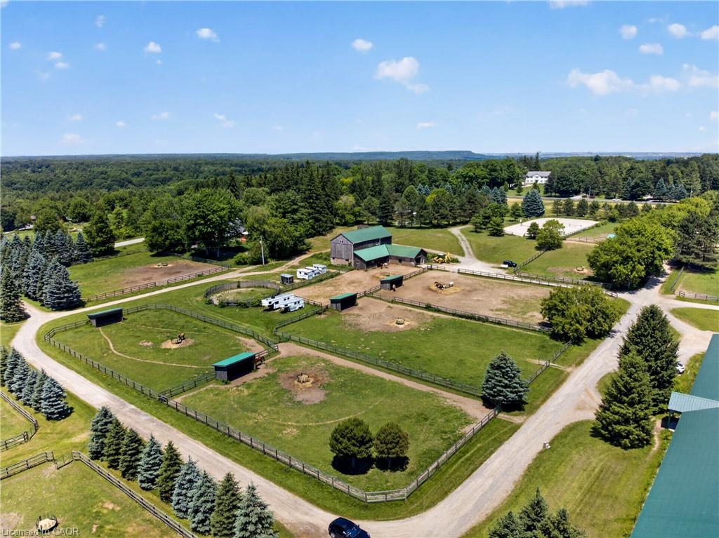 564 8th Concession Road E Property Photo 23