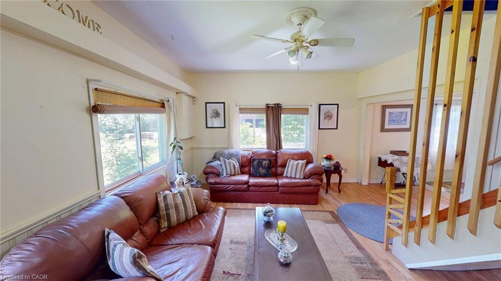 3050 Jewell Avenue Property Photo 5