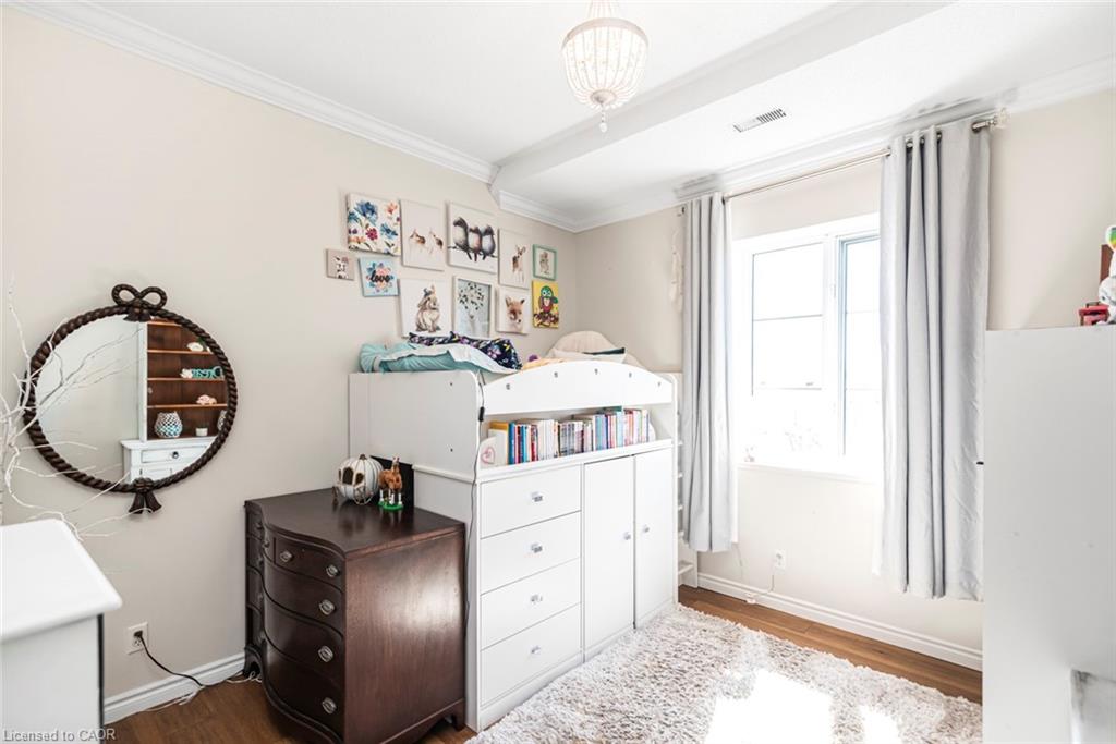 311-262 Dundas Street E Property Photo 21