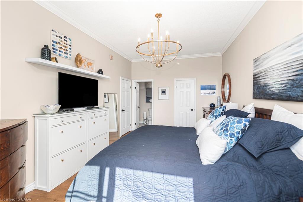 311-262 Dundas Street E Property Photo 26
