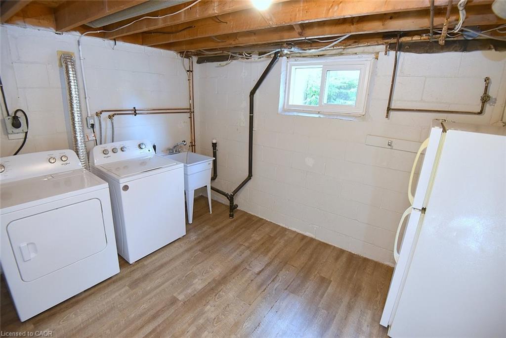 107 West 32nd Street Property Photo 21