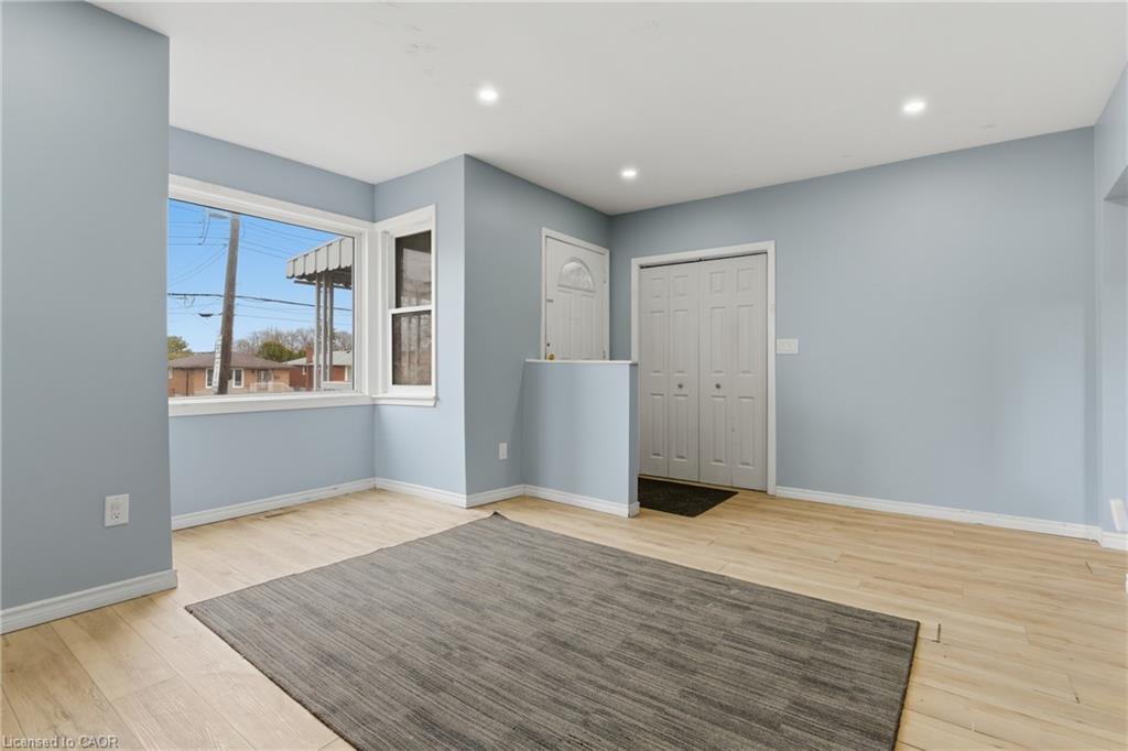 880 Lawrence Road Property Photo 13