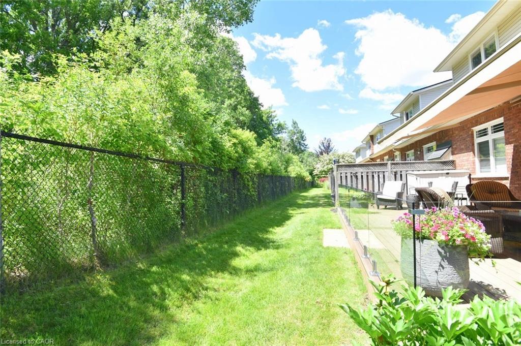 27 Landscapes Trail Property Photo 47