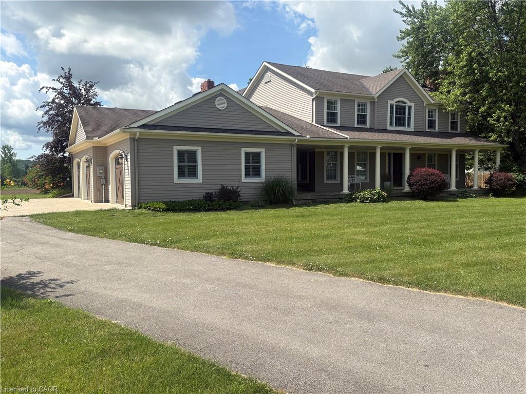 915 Queenston Road Property Photo 49