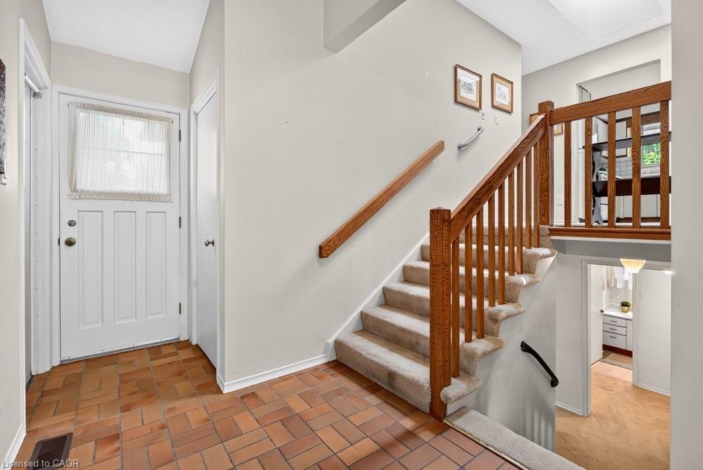 36 Gray Road S Property Photo 12