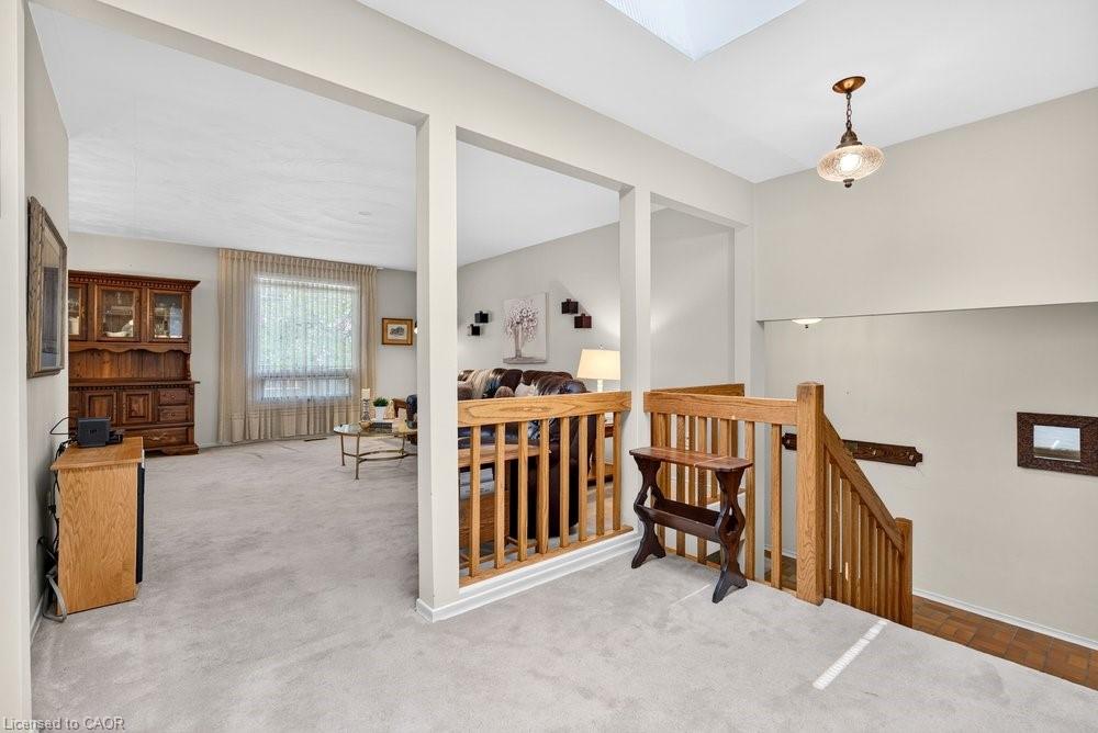 36 Gray Road S Property Photo 14